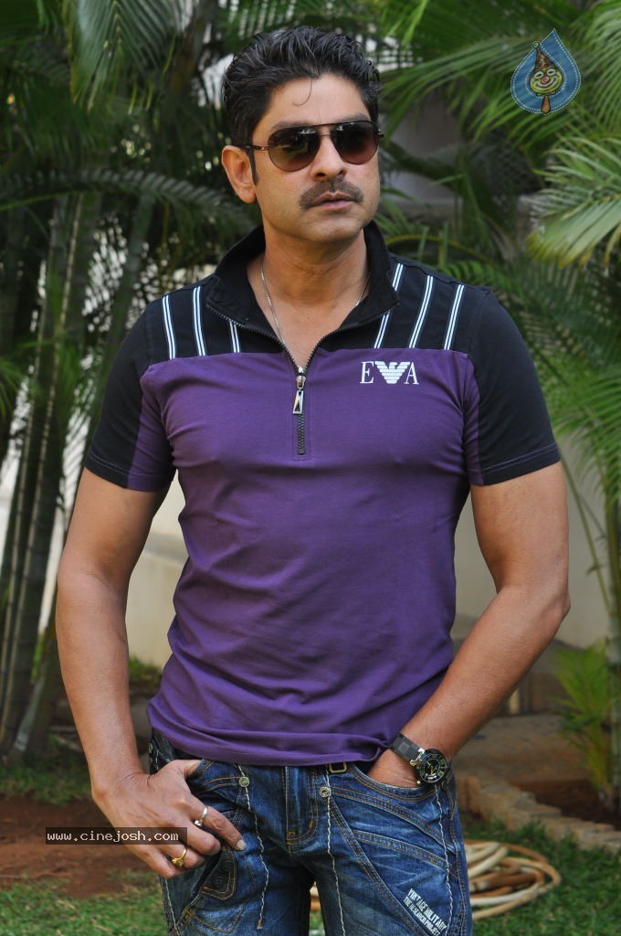 Jagapathi Babu New Stills - 40 / 59 photos