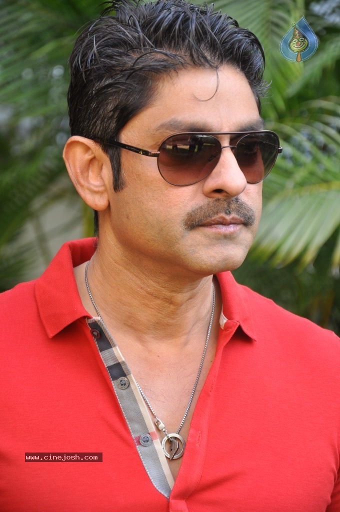 Jagapathi Babu New Stills - 41 / 59 photos