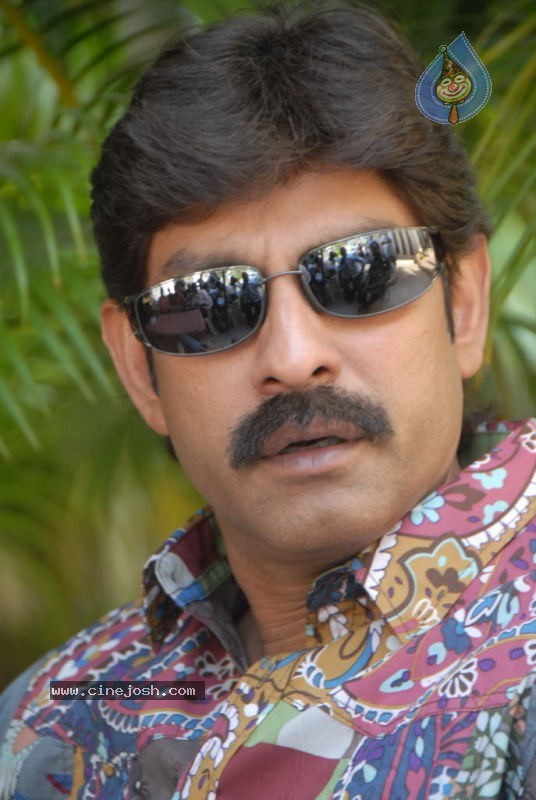 Jagapathi Babu Stills - 10 / 36 photos