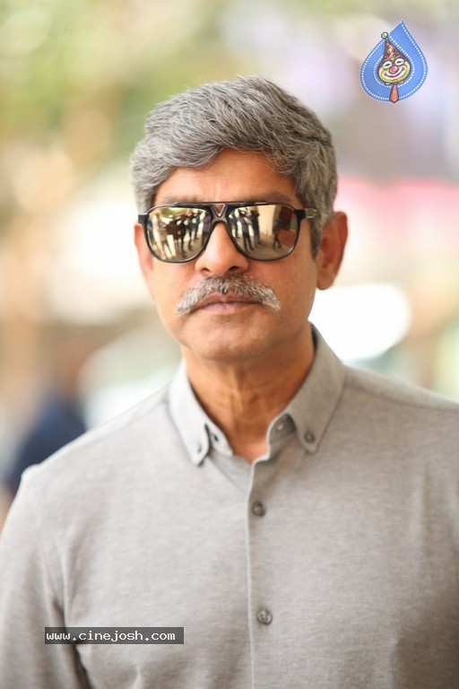 Jagapati Babu Photos - 4 / 15 photos