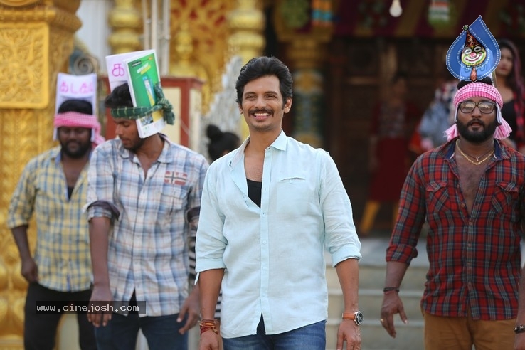 Jiiva Stills - 26 / 38 photos