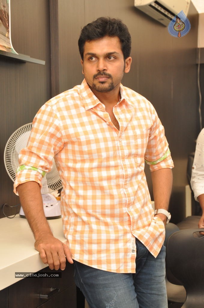 Karthi Interview Stills - 36 / 63 photos