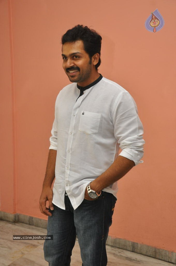 Karthi Stills - 12 / 28 photos