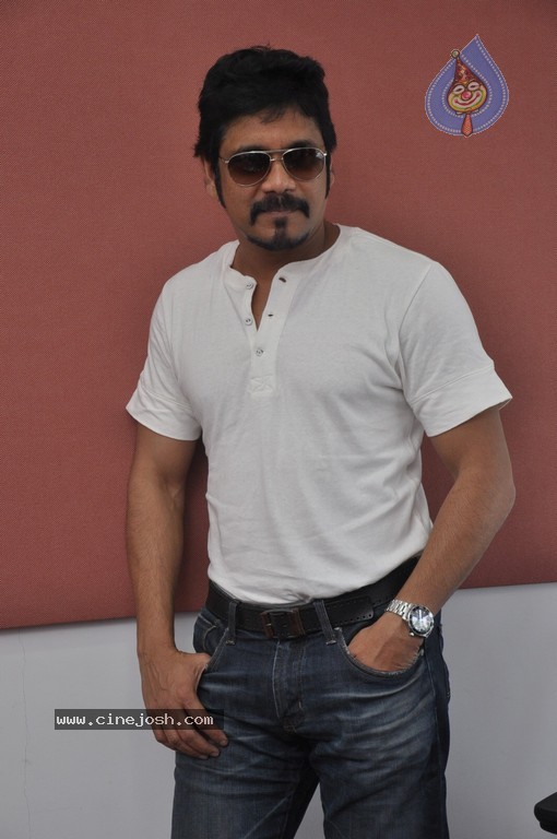 Nagarjuna Latest Stills - 26 / 112 photos