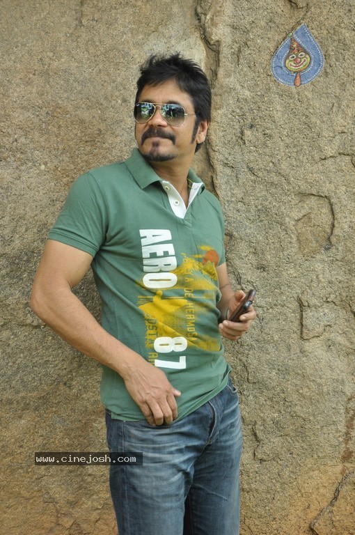 Nagarjuna Latest Stills - 35 / 112 photos