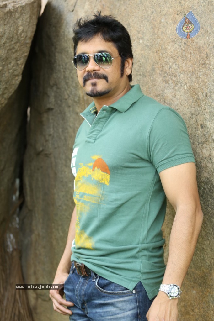 Nagarjuna Latest Stills - 101 / 112 photos