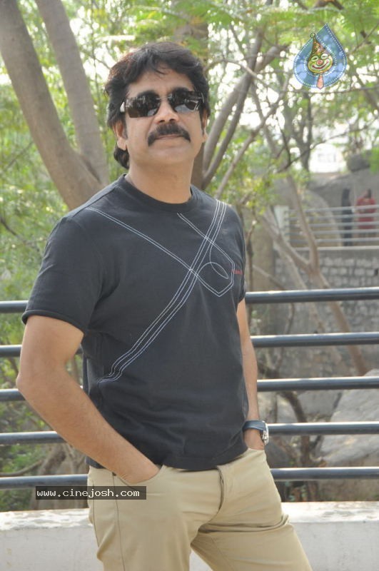 Nagarjuna Solo Stills - 52 / 58 photos