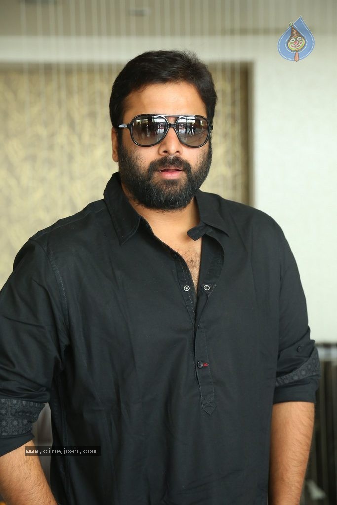 Nara Rohit Photos - 47 / 63 photos