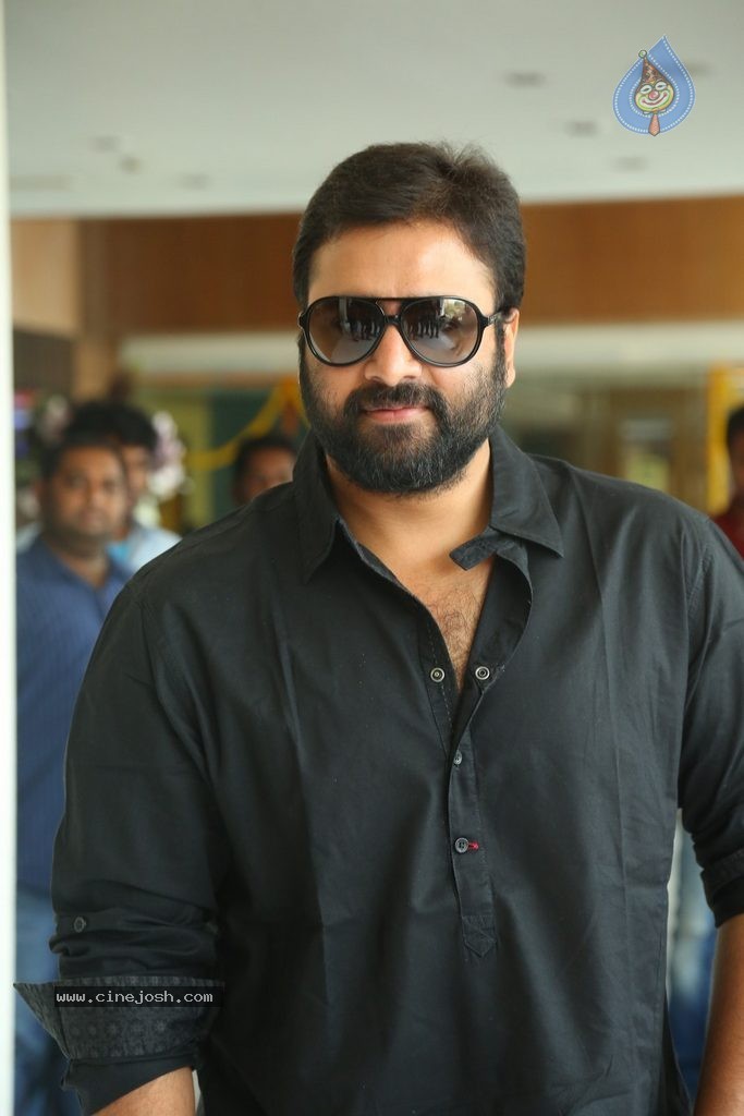 Nara Rohit Photos - 49 / 63 photos