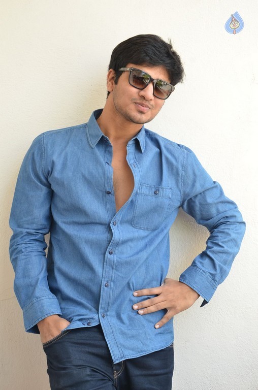 Nikhil Interview Photos - 9 / 21 photos