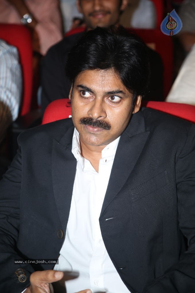 Pawan Kalyan Stills - 16 / 64 photos