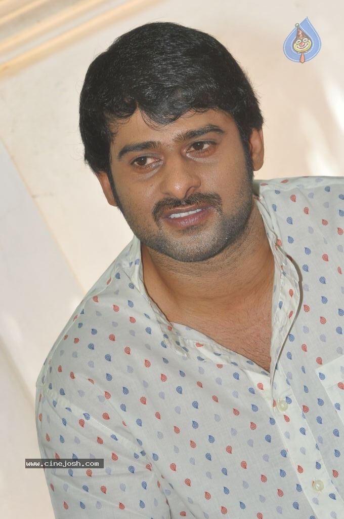 Prabhas Stills - 17 / 75 photos