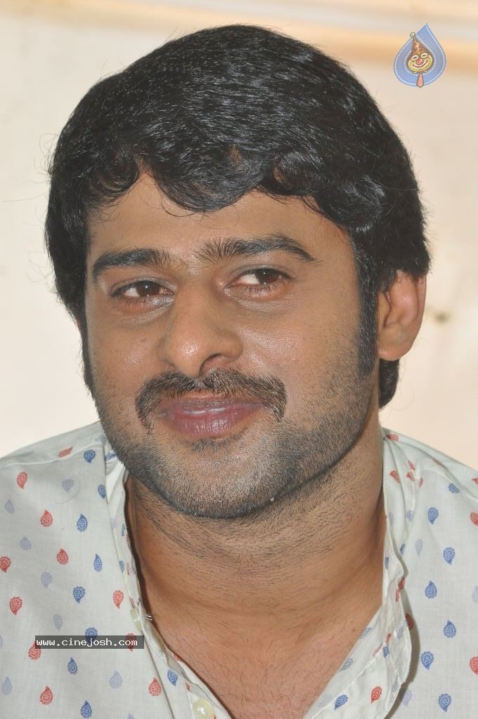 Prabhas Stills - 23 / 75 photos