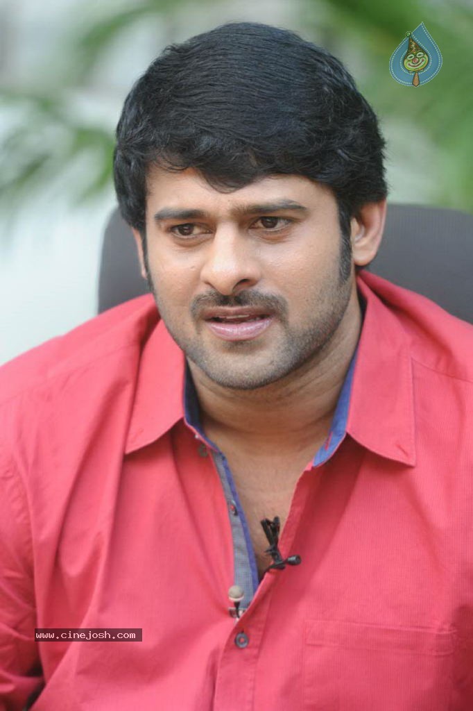 Prabhas Stills - 38 / 75 photos