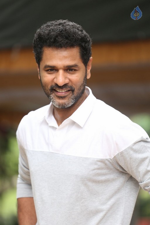 Prabhu Deva Photos - 14 / 21 photos