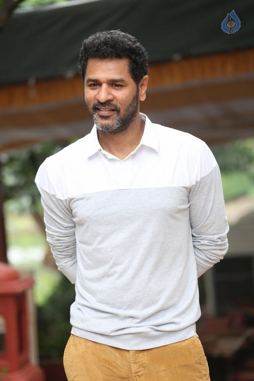 Prabhu Deva Photos - 19 / 21 photos