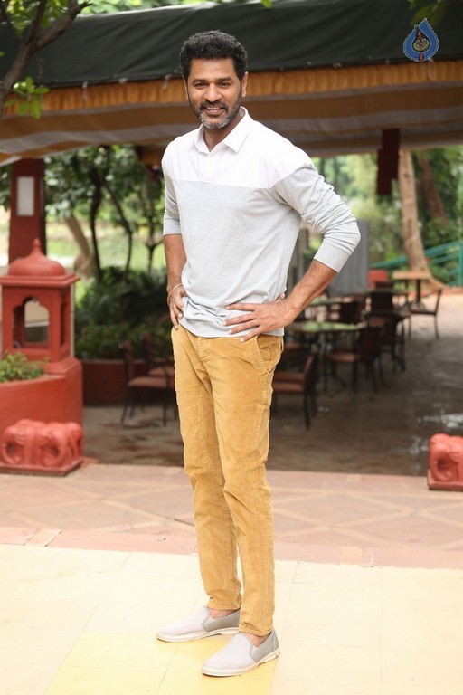 Prabhu Deva Photos - 21 / 21 photos