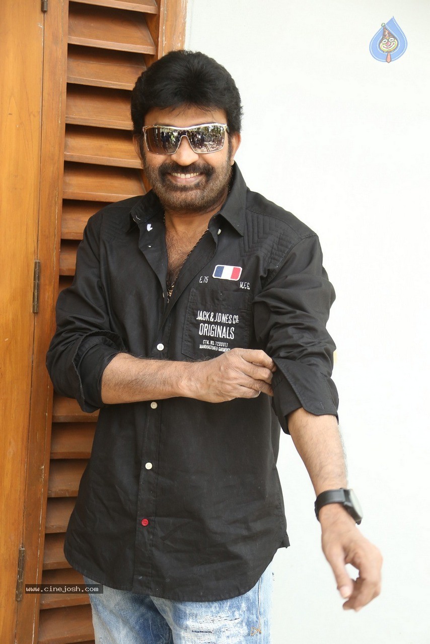 Rajasekhar New Gallery - 25 / 70 photos