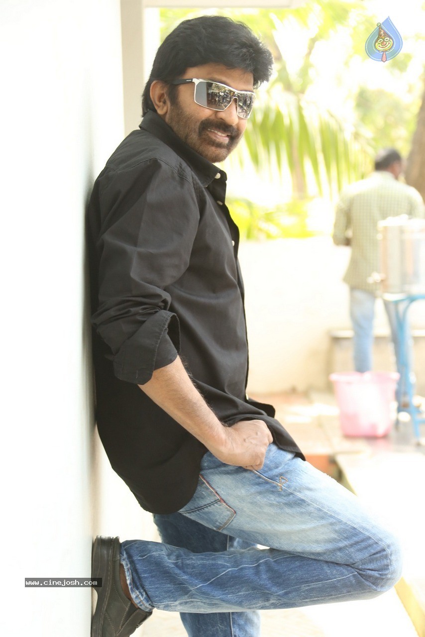 Rajasekhar New Gallery - 36 / 70 photos