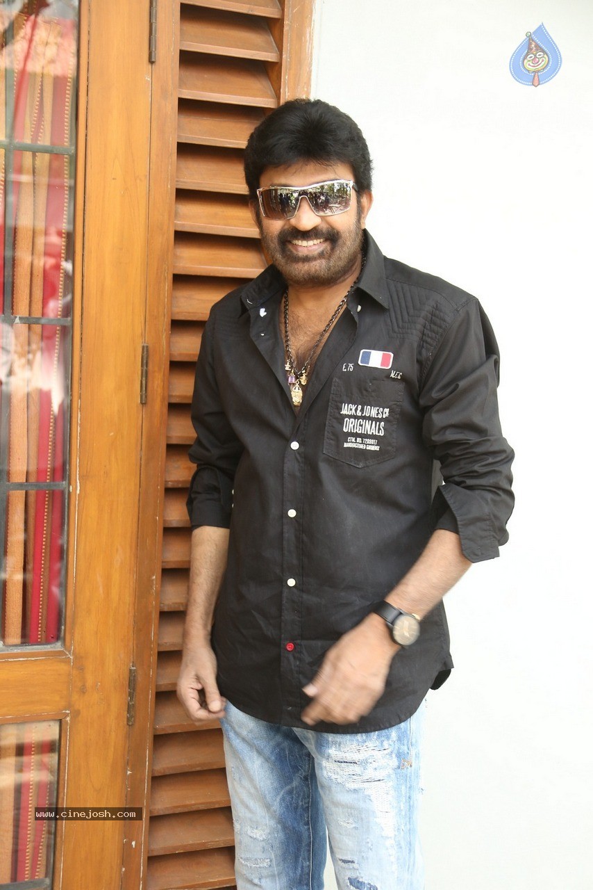 Rajasekhar New Gallery - 39 / 70 photos