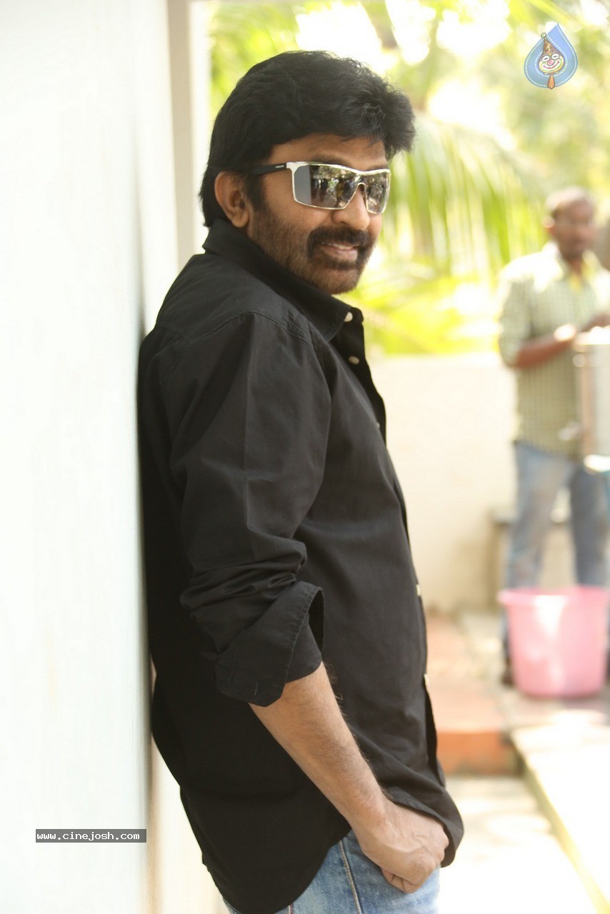 Rajasekhar New Gallery - 42 / 70 photos