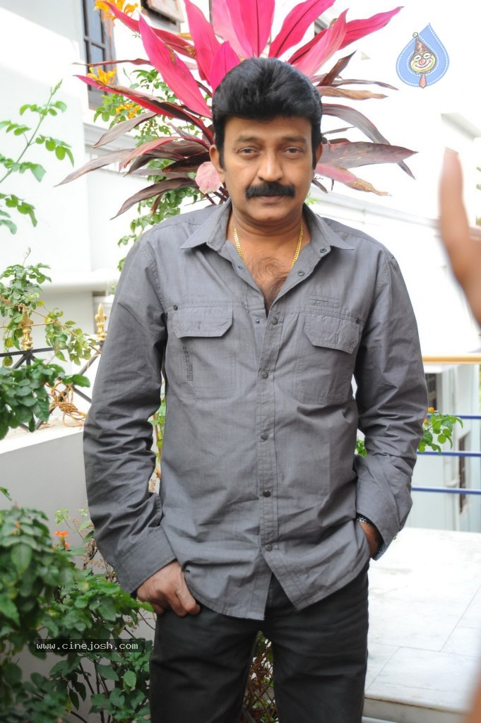 Rajasekhar Stills - 6 / 30 photos