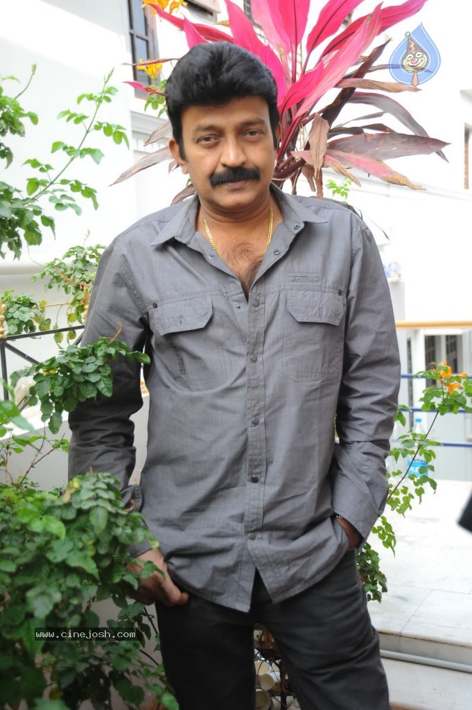 Rajasekhar Stills - 22 / 30 photos