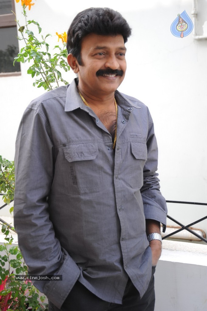 Rajasekhar Stills - 23 / 30 photos