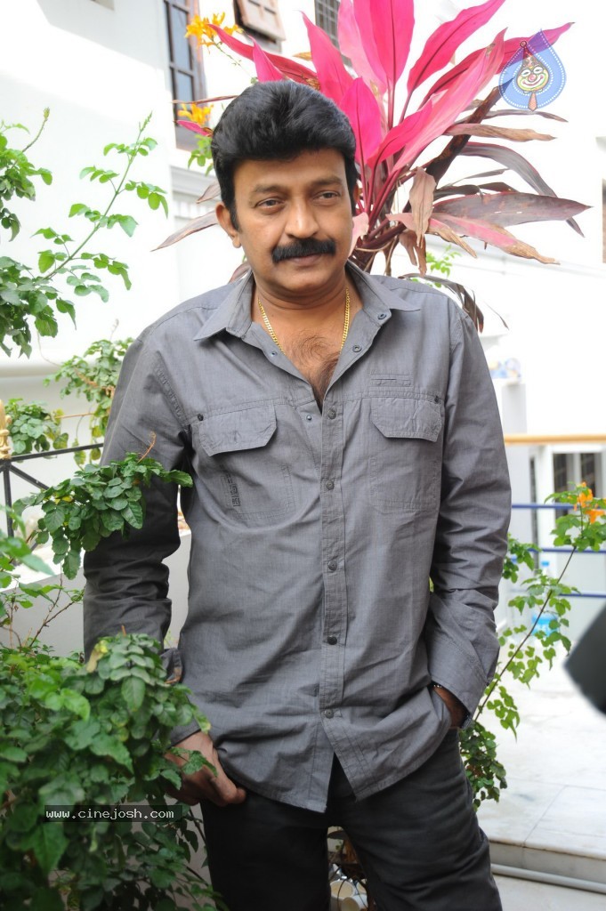 Rajasekhar Stills - 28 / 30 photos