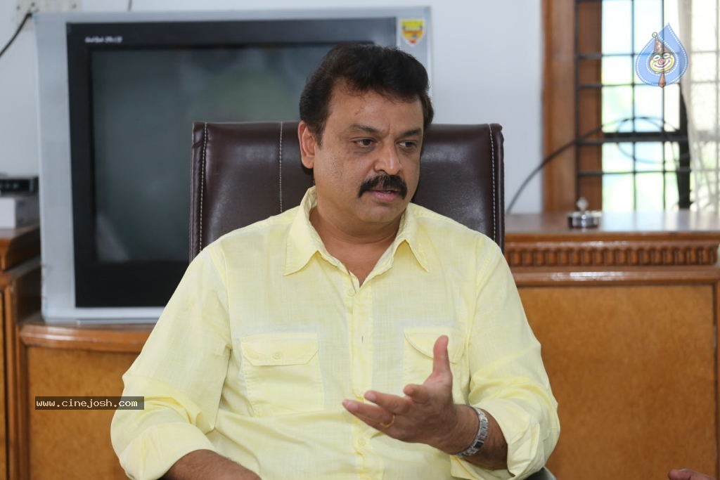 Senior Naresh Interview Stills - 25 / 65 photos