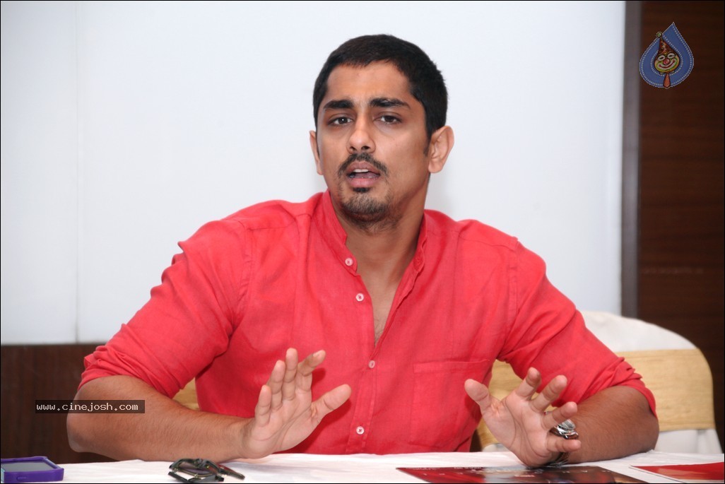 Siddharth Interview Photos - 25 / 71 photos