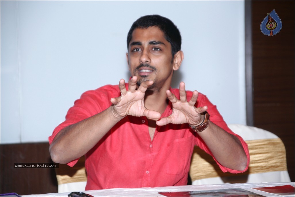 Siddharth Interview Photos - 33 / 71 photos