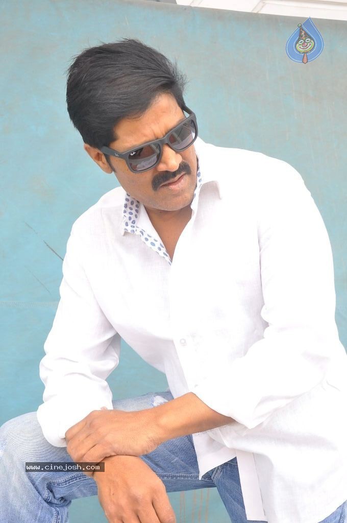 Srihari Latest Stills - 11 / 55 photos