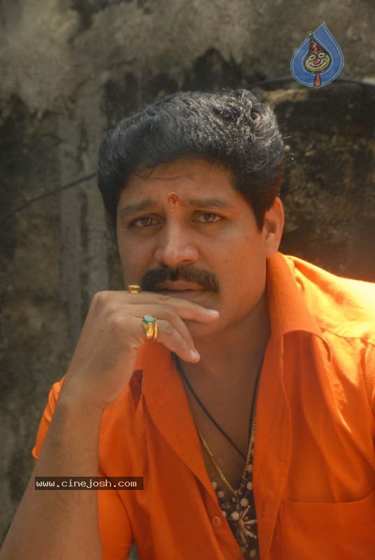 Srihari Solo Stills - 24 / 26 photos