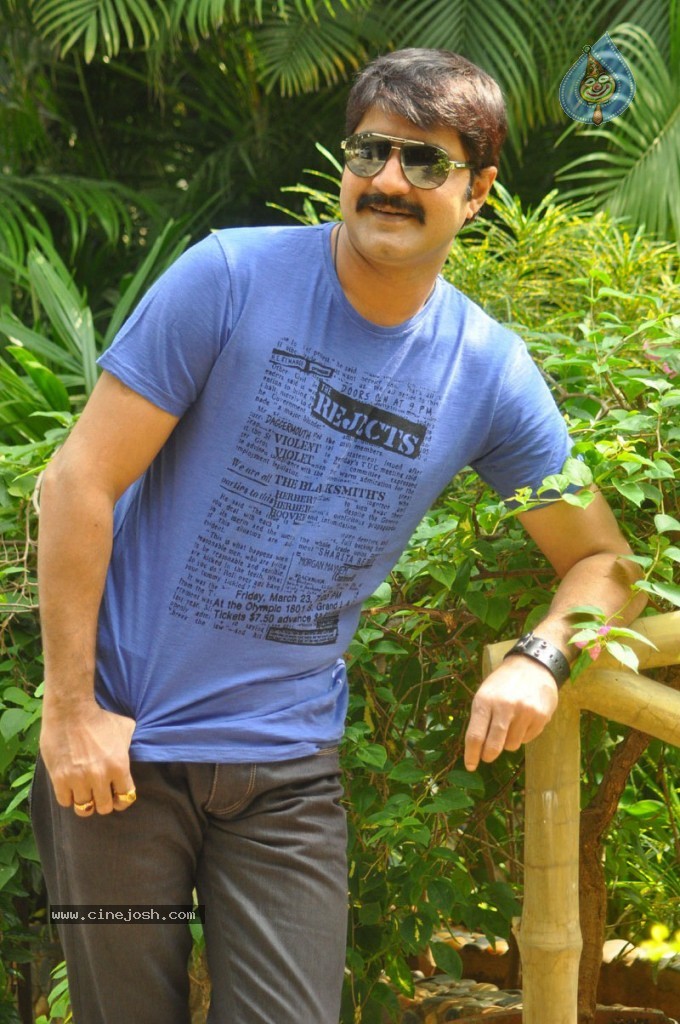 Srikanth New Stills - 22 / 51 photos