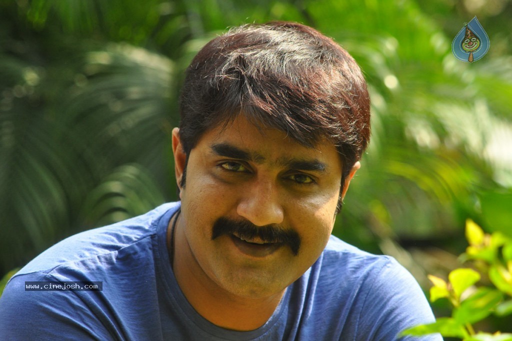 Srikanth New Stills - 35 / 51 photos