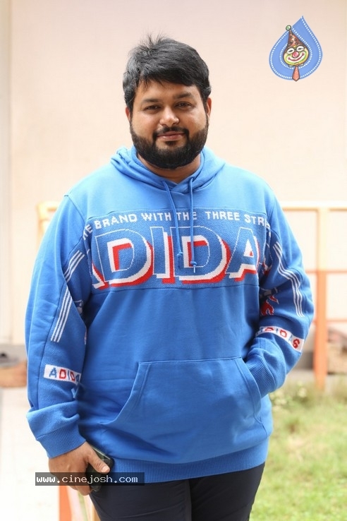 SS Thaman Photos - 17 / 21 photos