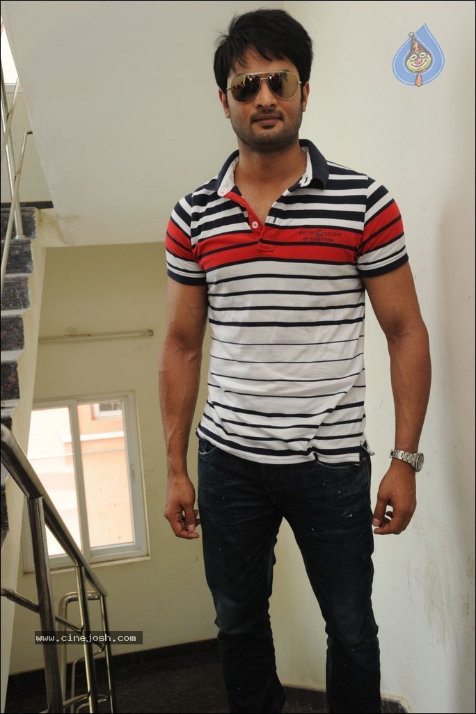 Sudheer Babu Stills - 27 / 52 photos