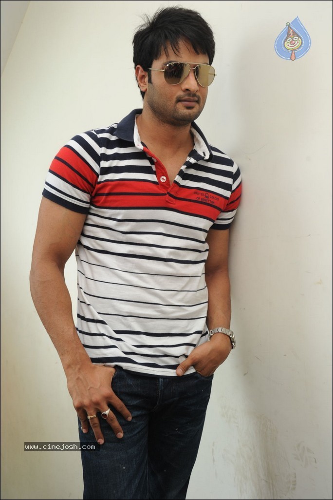 Sudheer Babu Stills - 36 / 52 photos