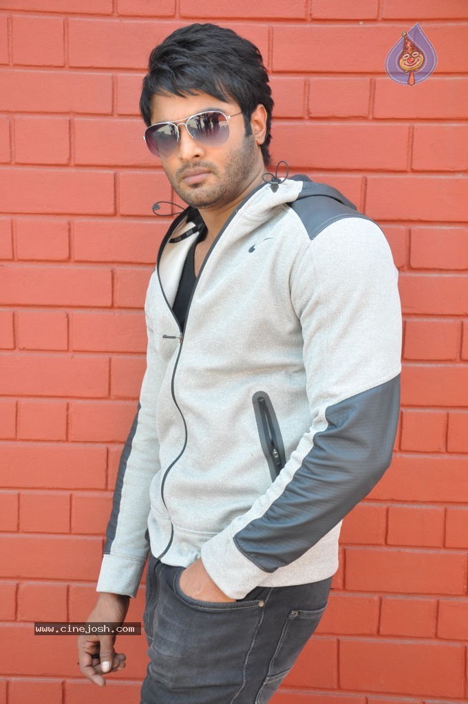 Sudheer Babu Stills - 6 / 54 photos