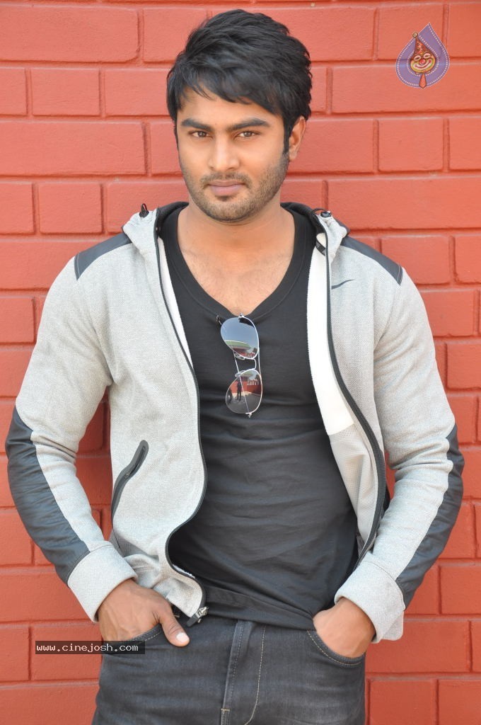 Sudheer Babu Stills - 18 / 54 photos