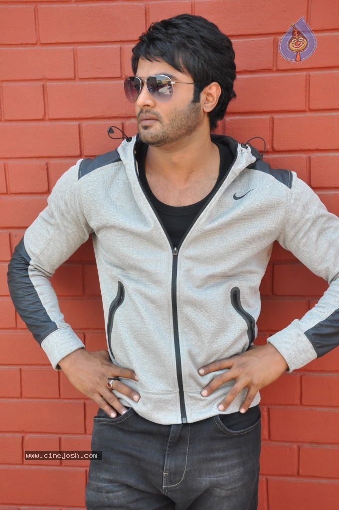 Sudheer Babu Stills - 29 / 54 photos