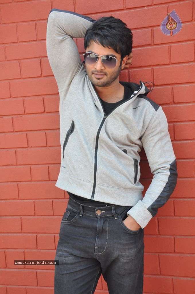 Sudheer Babu Stills - 44 / 54 photos