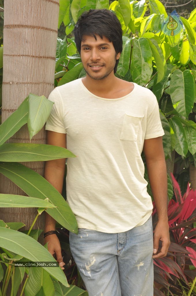 Sundeep Kishan Photos - 30 / 66 photos