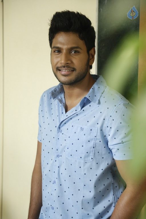 Sundeep Kishan Pics - 23 / 25 photos