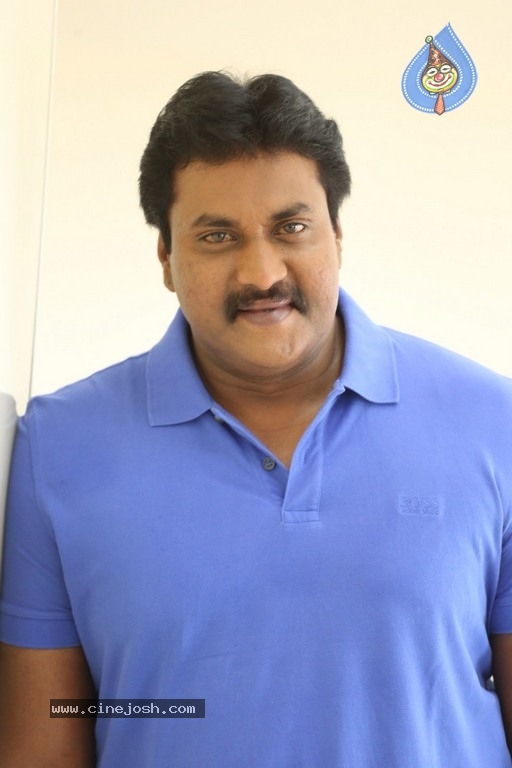 Sunil Interview Photos - 10 / 21 photos