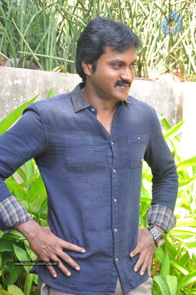 Sunil Stills - 5 / 49 photos