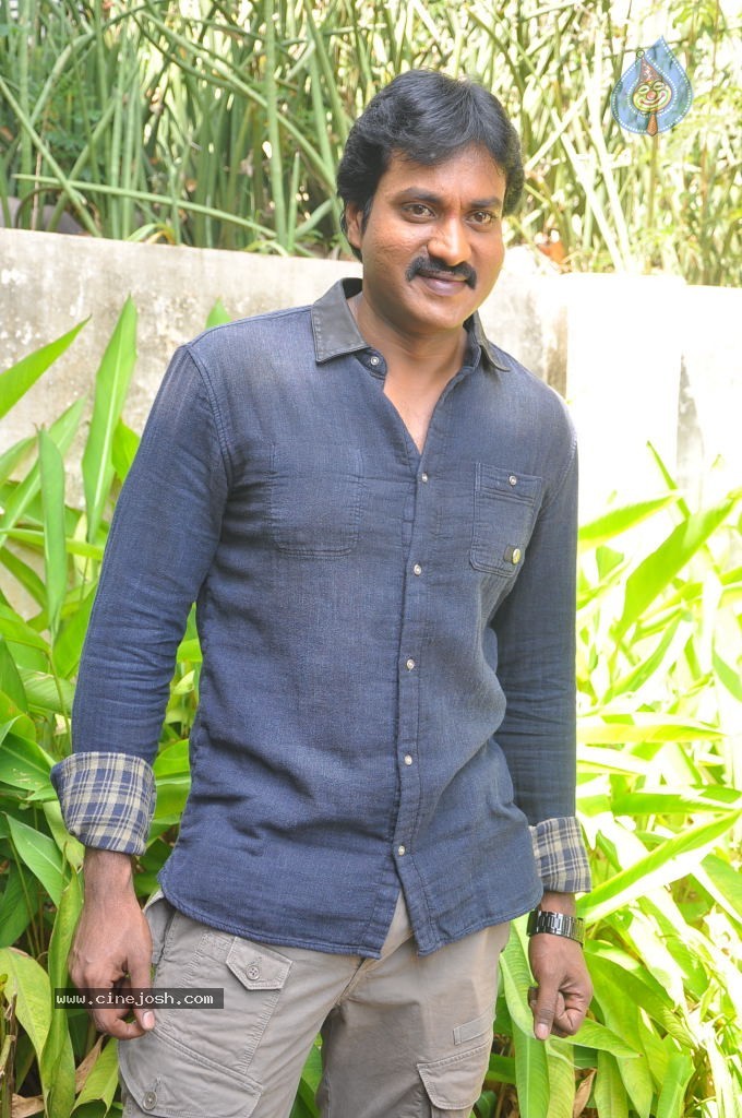 Sunil Stills - 18 / 49 photos