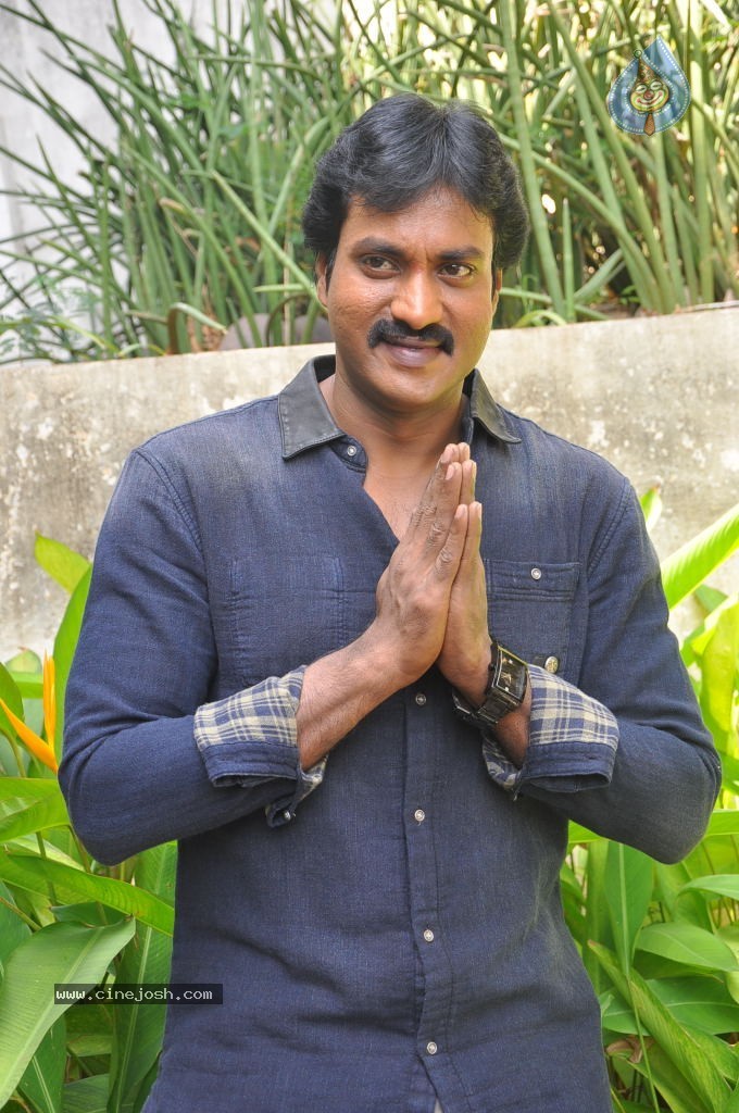 Sunil Stills - 29 / 49 photos