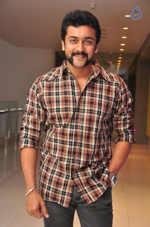 Suriya Interview Photos - 18 / 21 photos